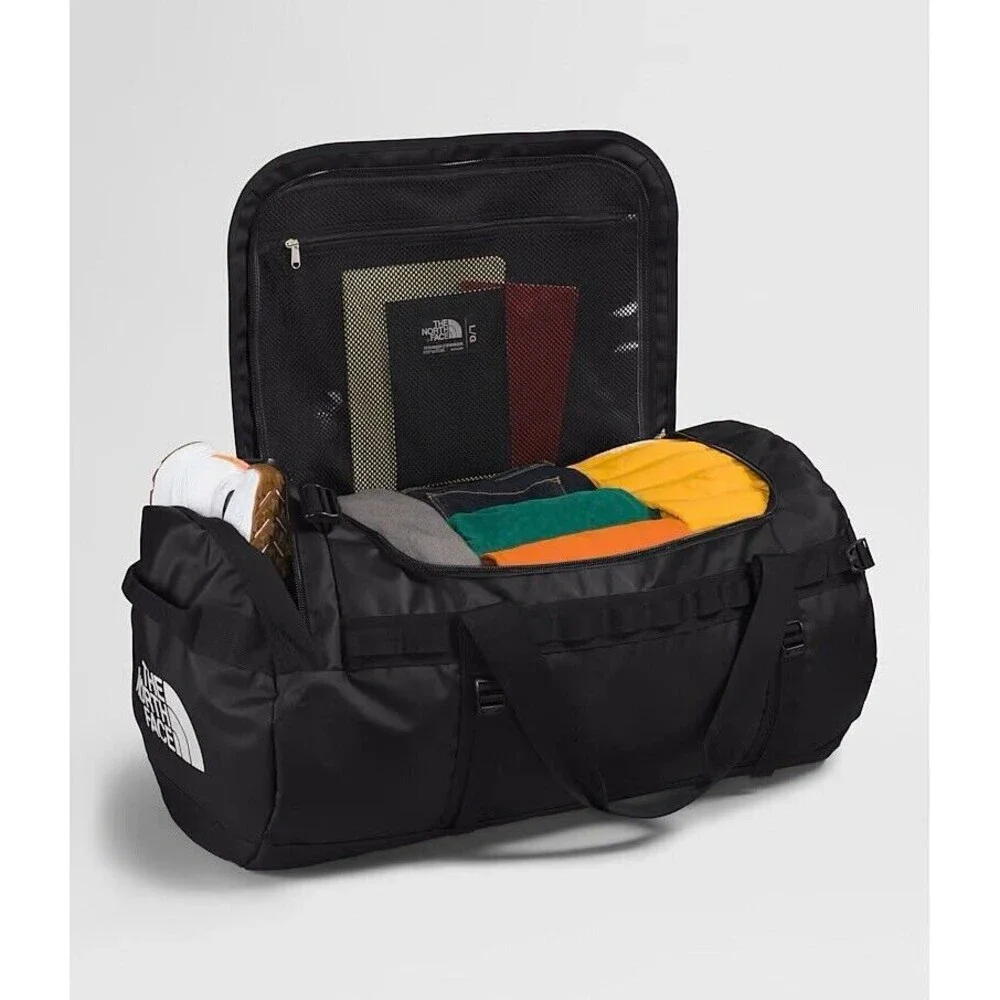 The North Face BASE CAMP DUFFEL 95L BAG - TNF BLACK - LARGE New w/tag $159 - Picture 7 of 9